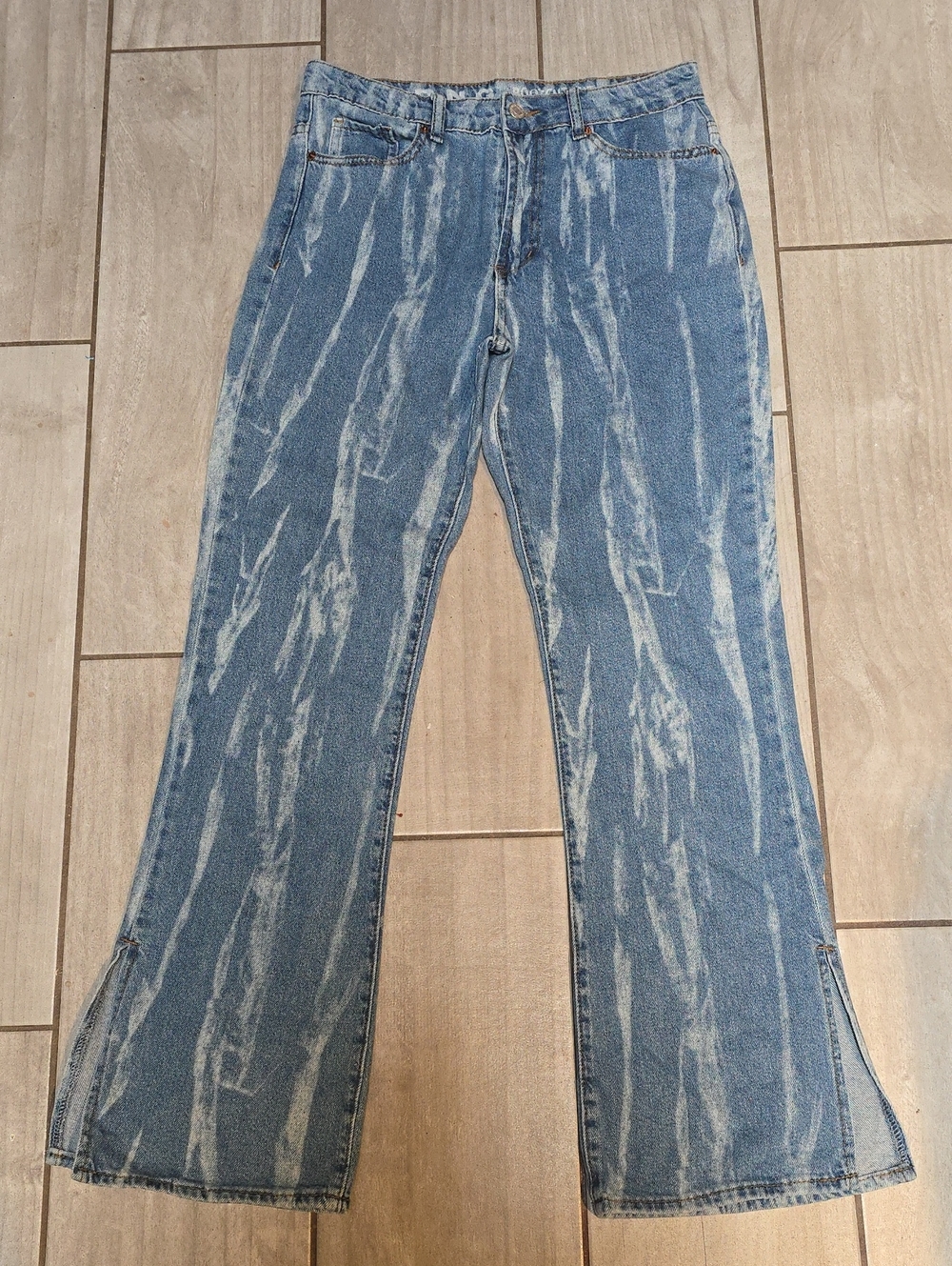 Wide Leg Flare Jeans in Acid Wash Blue